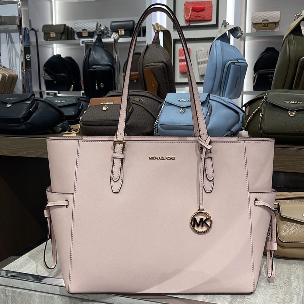 Michael Kors Gilly Large Drawstring Travel Leather Top Zip Tote 
Powder Blash